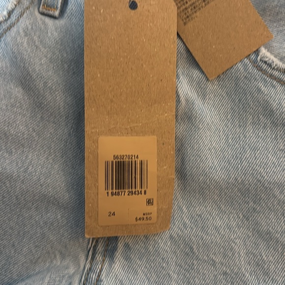 Levi’s 24 501 Jean shorts - Picture 4 of 5